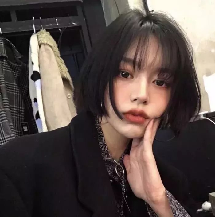 王家欣